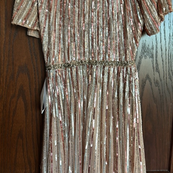 Mac Duggal Rose Gold Sequin Gown NWT Mac Duggal 4913 SEQUIN FLUTTER OMBRE SZ 12 - Picture 14 of 15